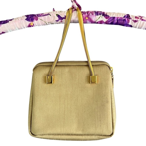 Carlos Falchi Handbags - Carlo FALCHI SPORT Gold Herringbone Chain Handle Handbag Wristlet Minibag